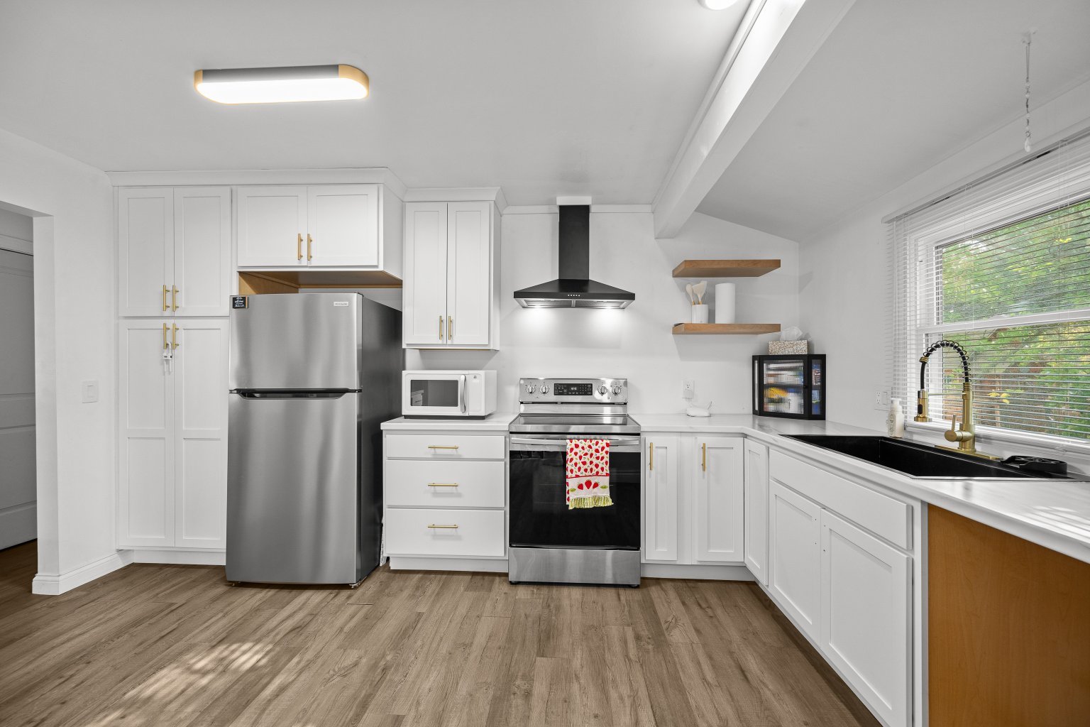 1810 15th Street Property Photo 8