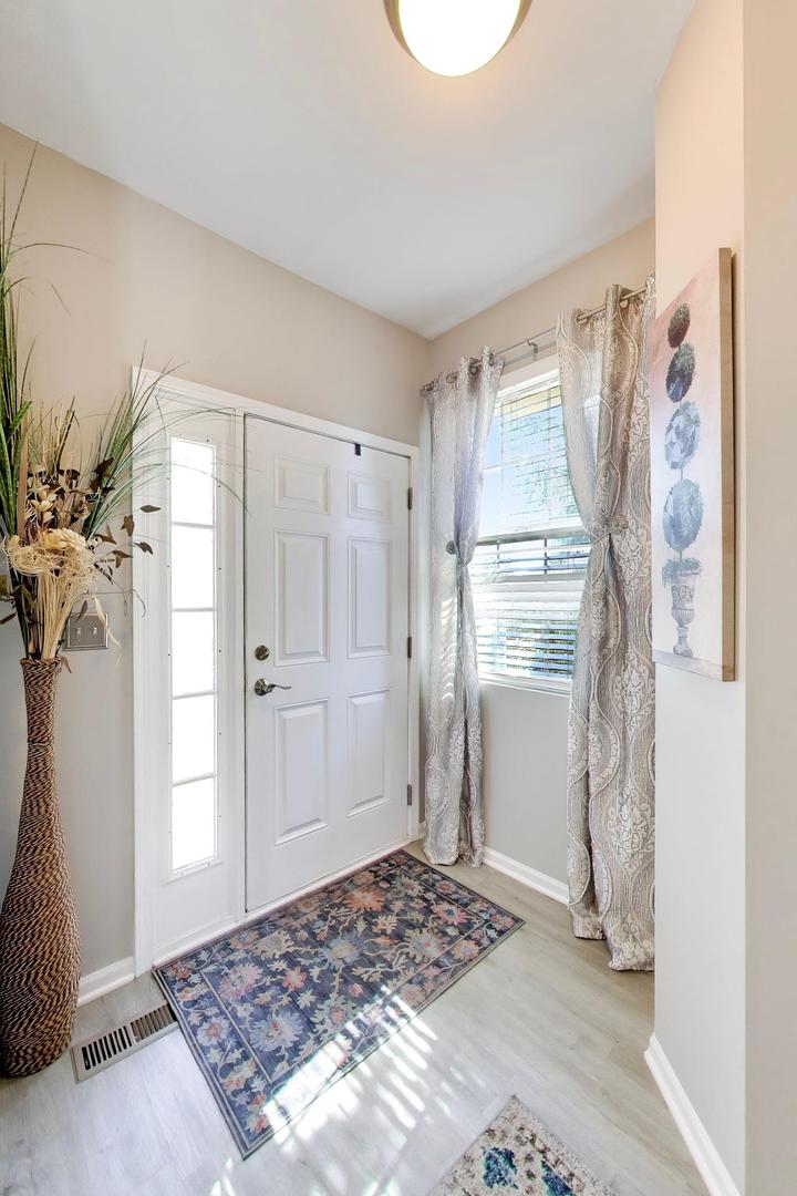 8505 Foxborough Way Property Photo 13