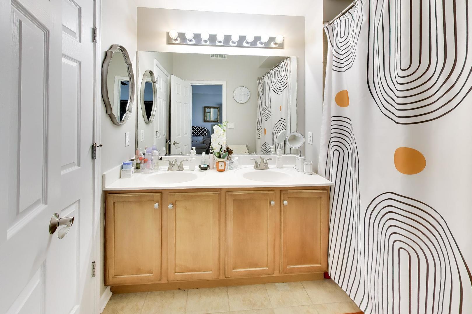8505 Foxborough Way Property Photo 35