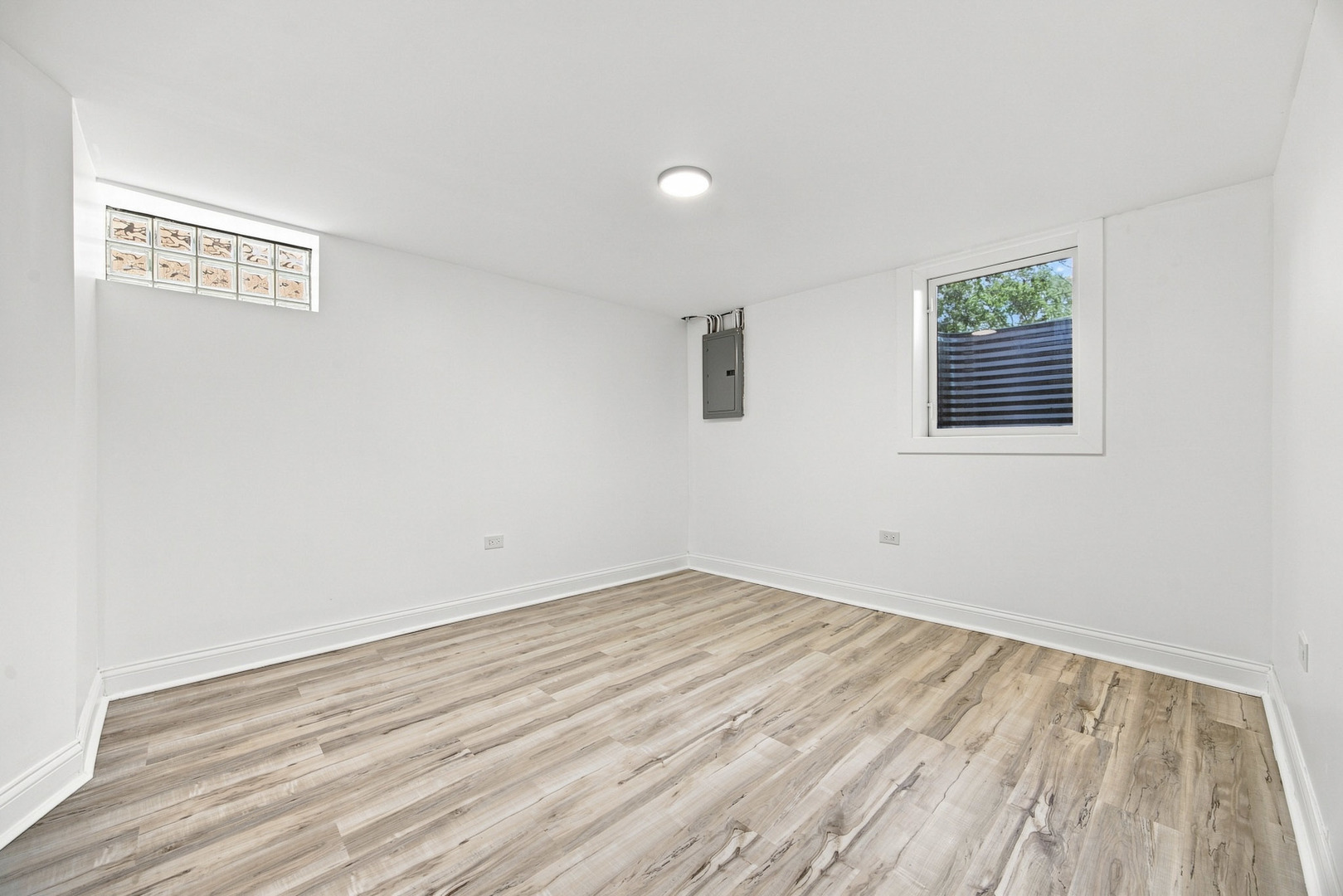 117 Morris Avenue Property Photo 17