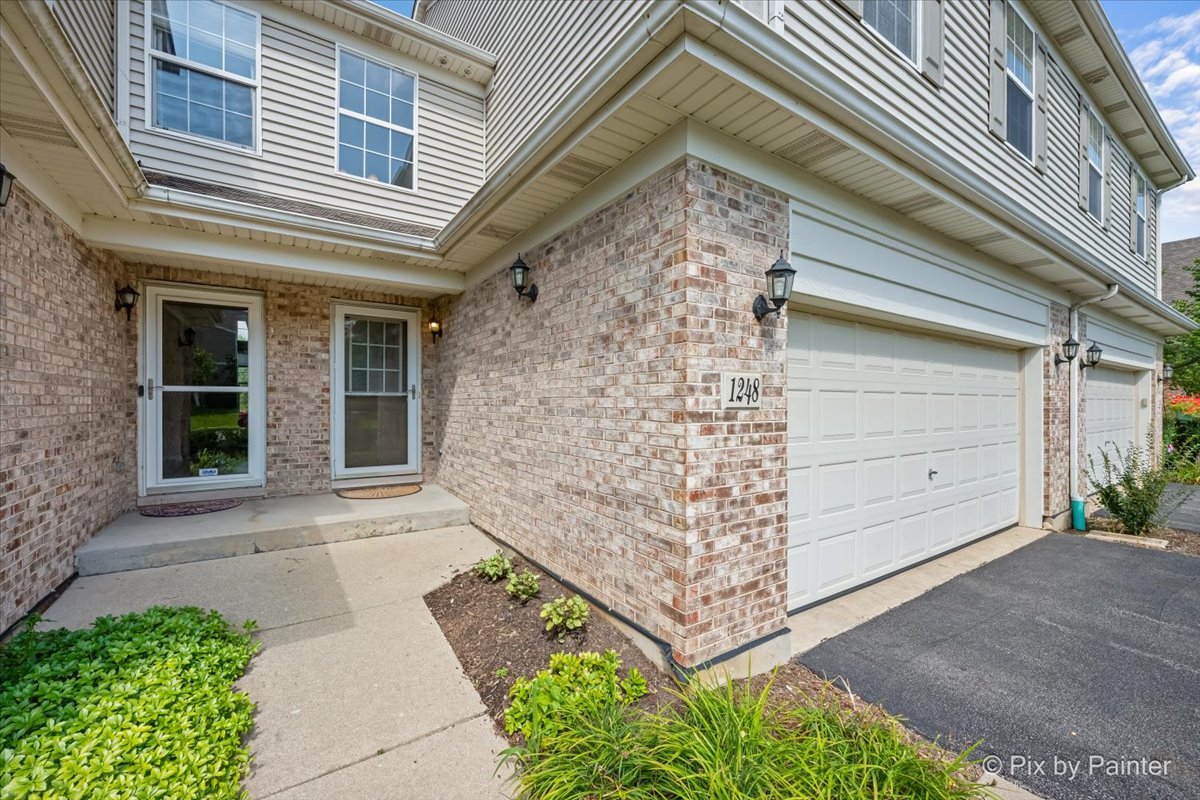 1248 Bradley Circle Property Photo 1