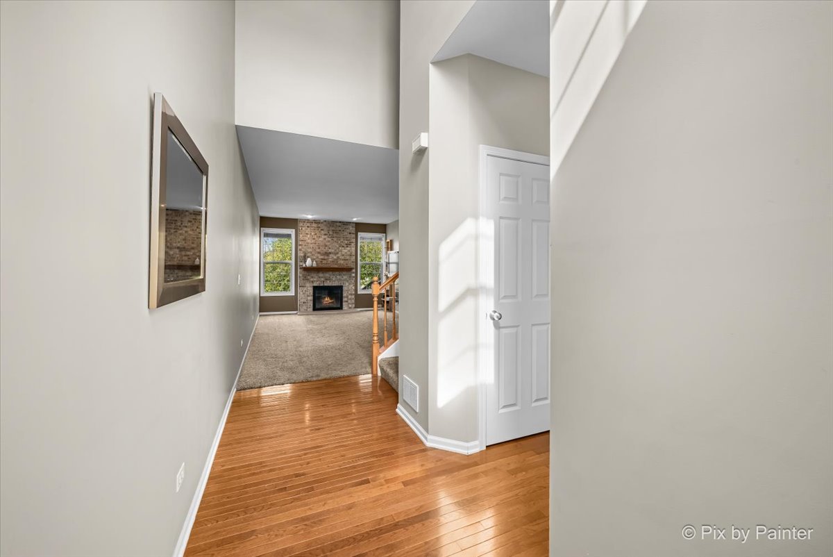 1248 Bradley Circle Property Photo 4