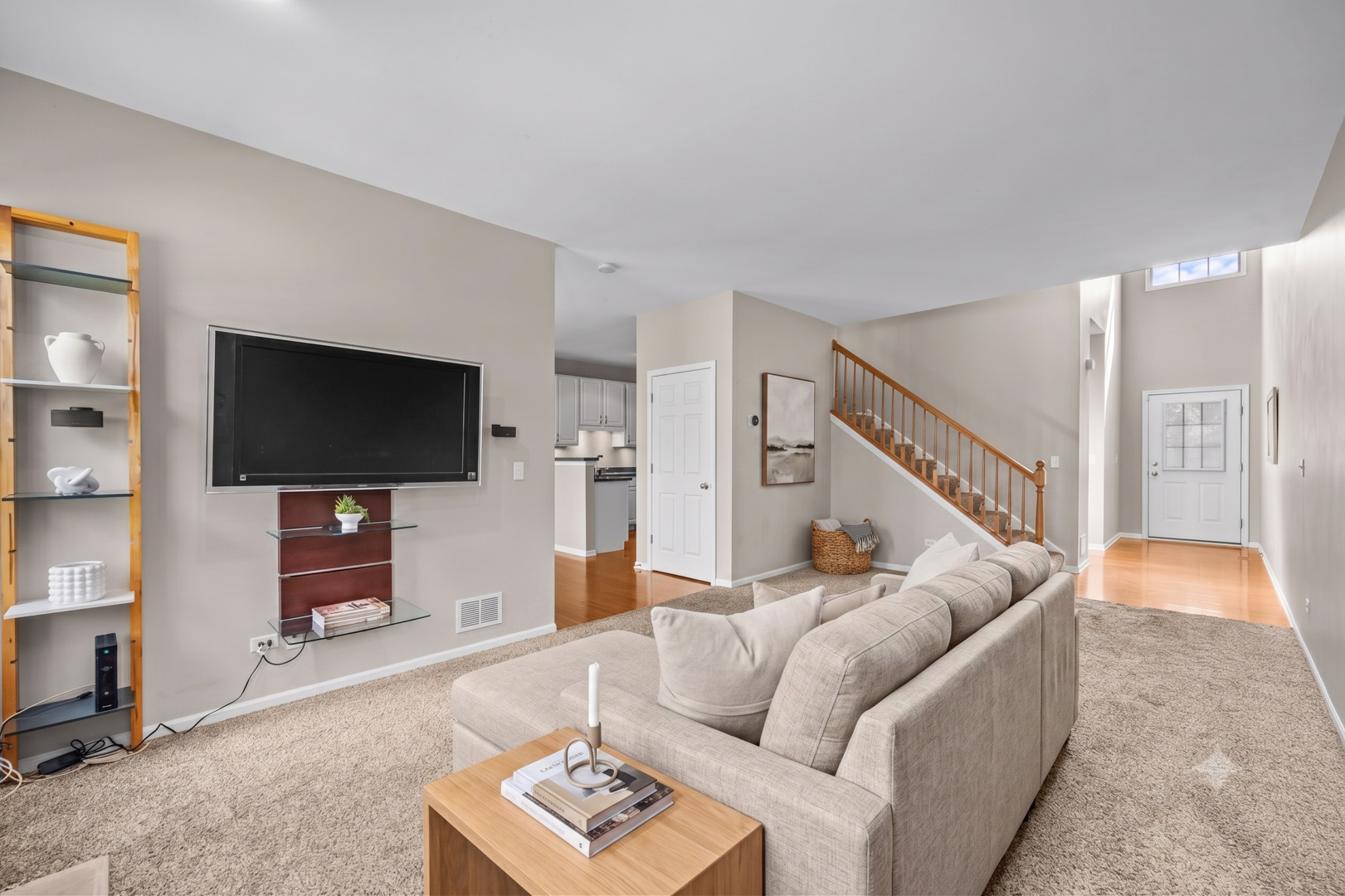 1248 Bradley Circle Property Photo 6