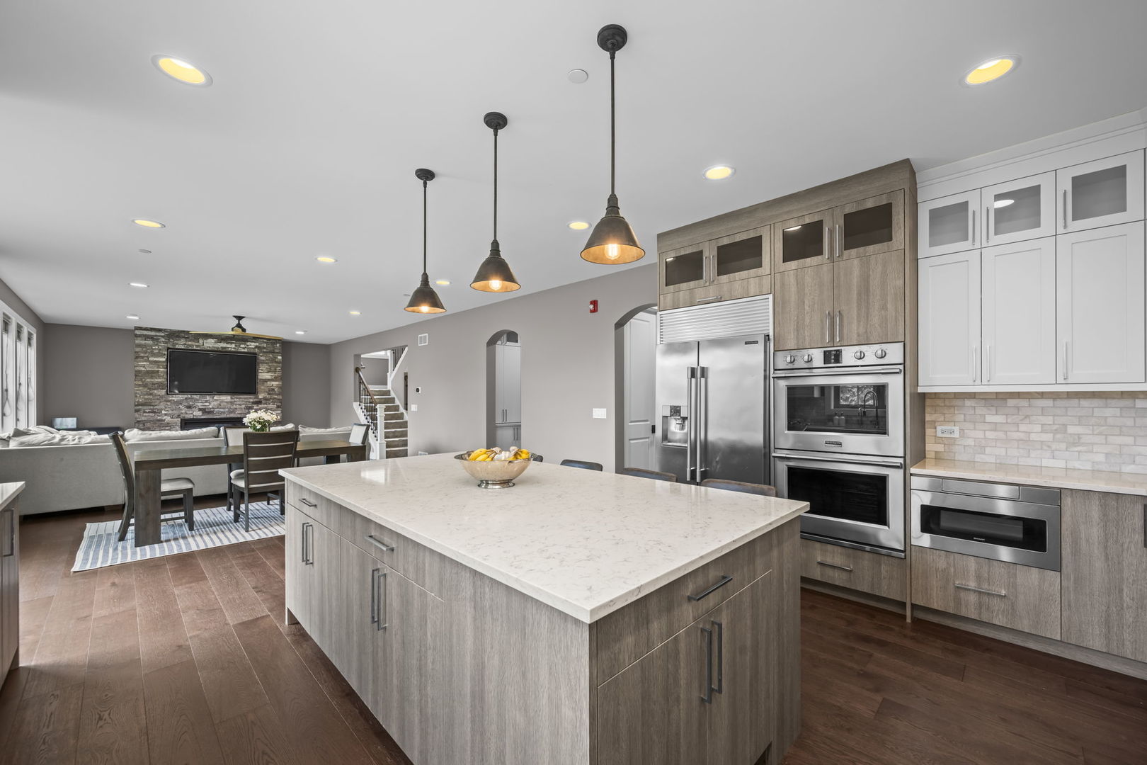 12732363 Property Photo 23
