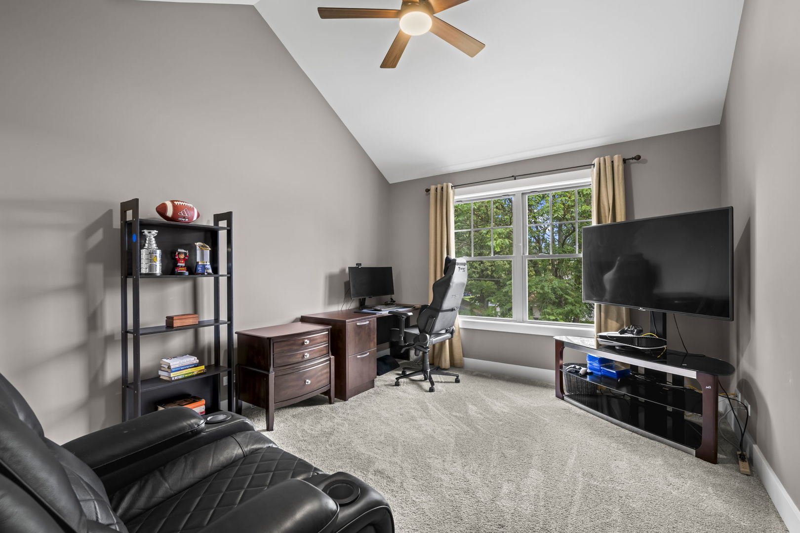 12732363 Property Photo 39