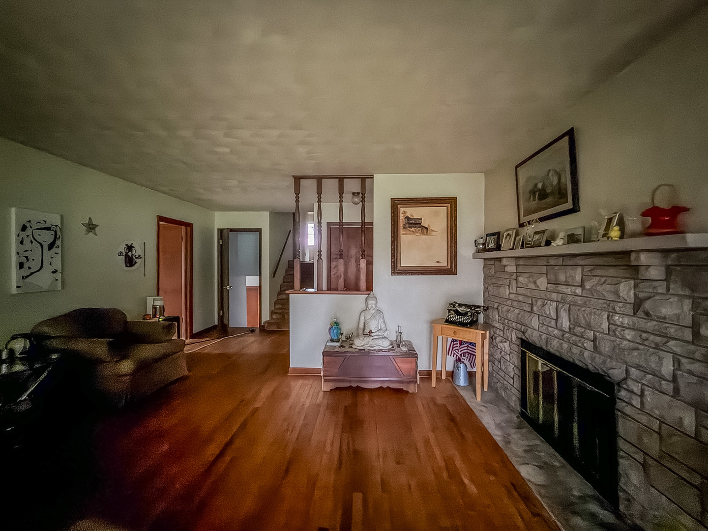 2206 Fogel Road Property Photo 9