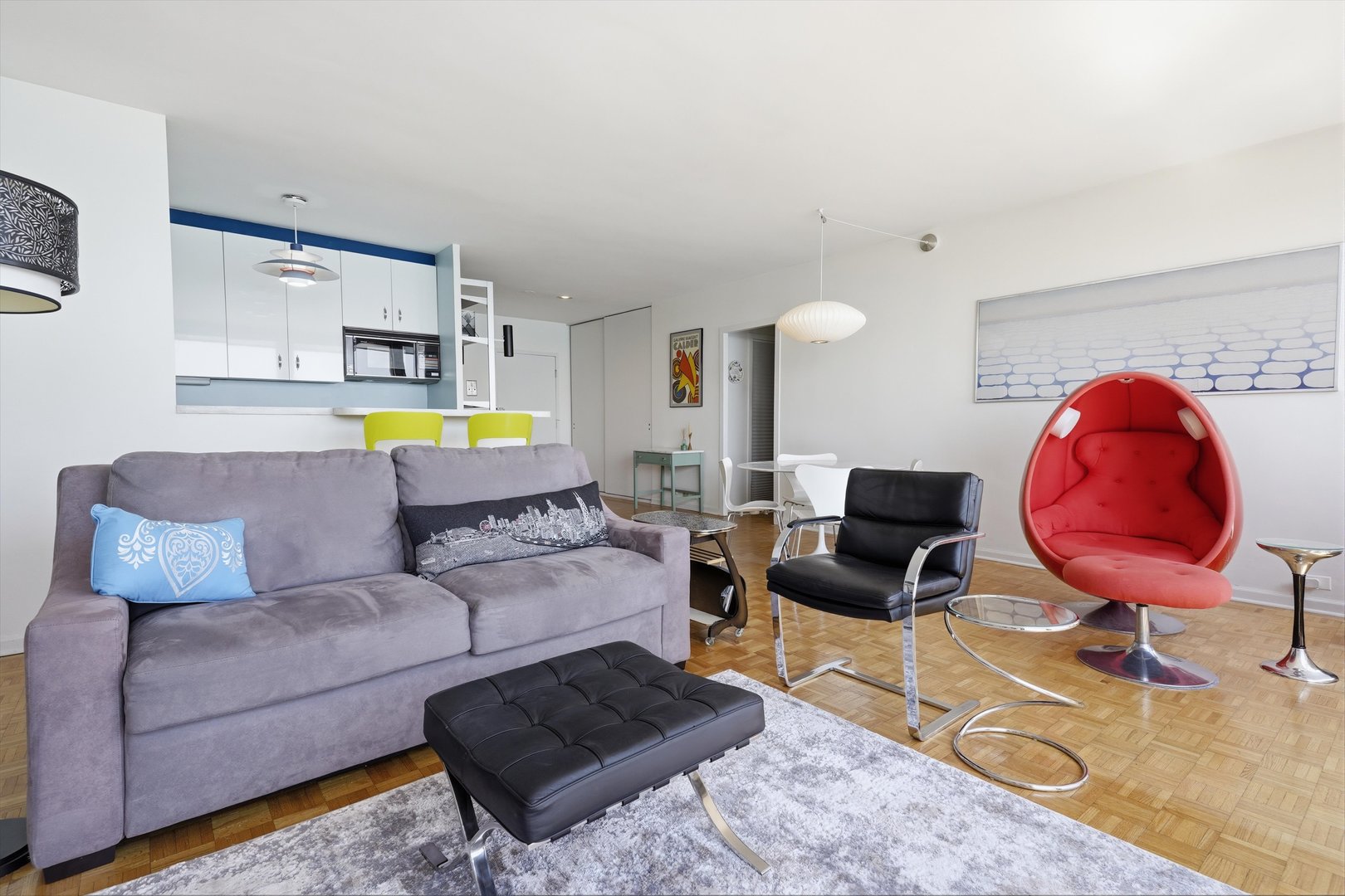880 N Lake Shore Drive 10c Property Photo 5