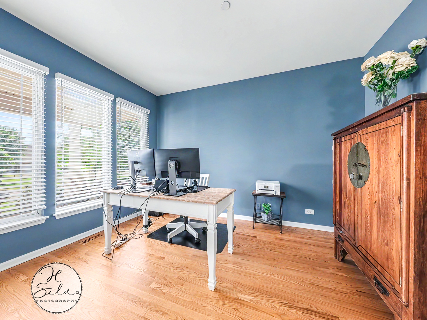 1410 Grand Pointe Boulevard Property Photo 7