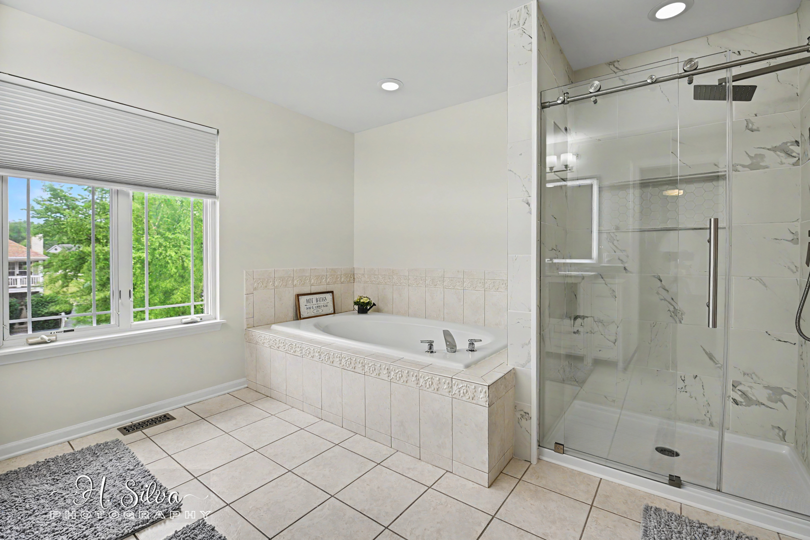 1410 Grand Pointe Boulevard Property Photo 27