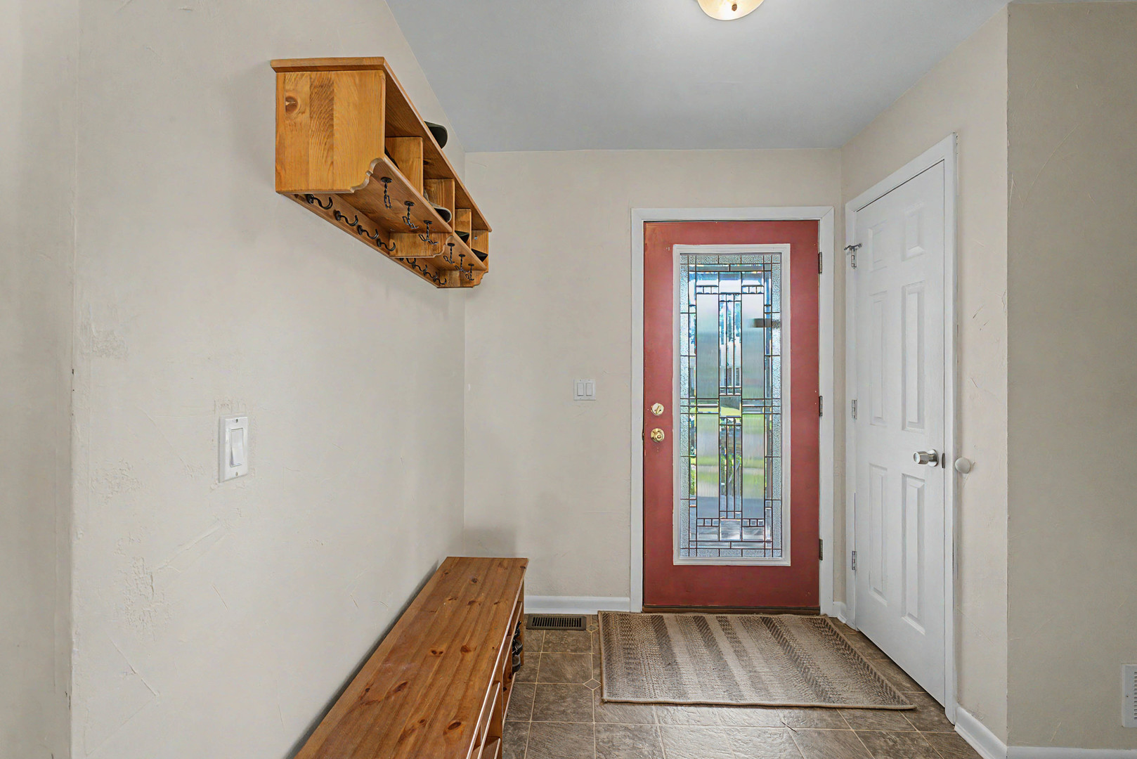 37 Yardley Lane Property Photo 3