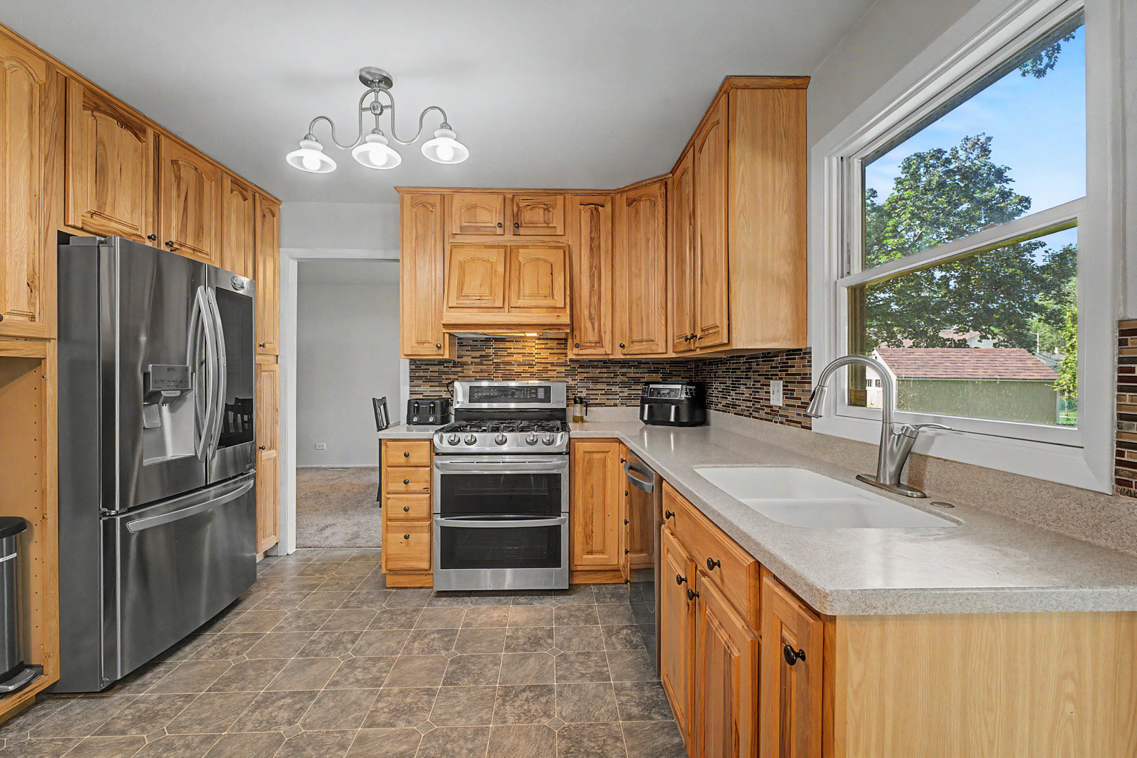 37 Yardley Lane Property Photo 10