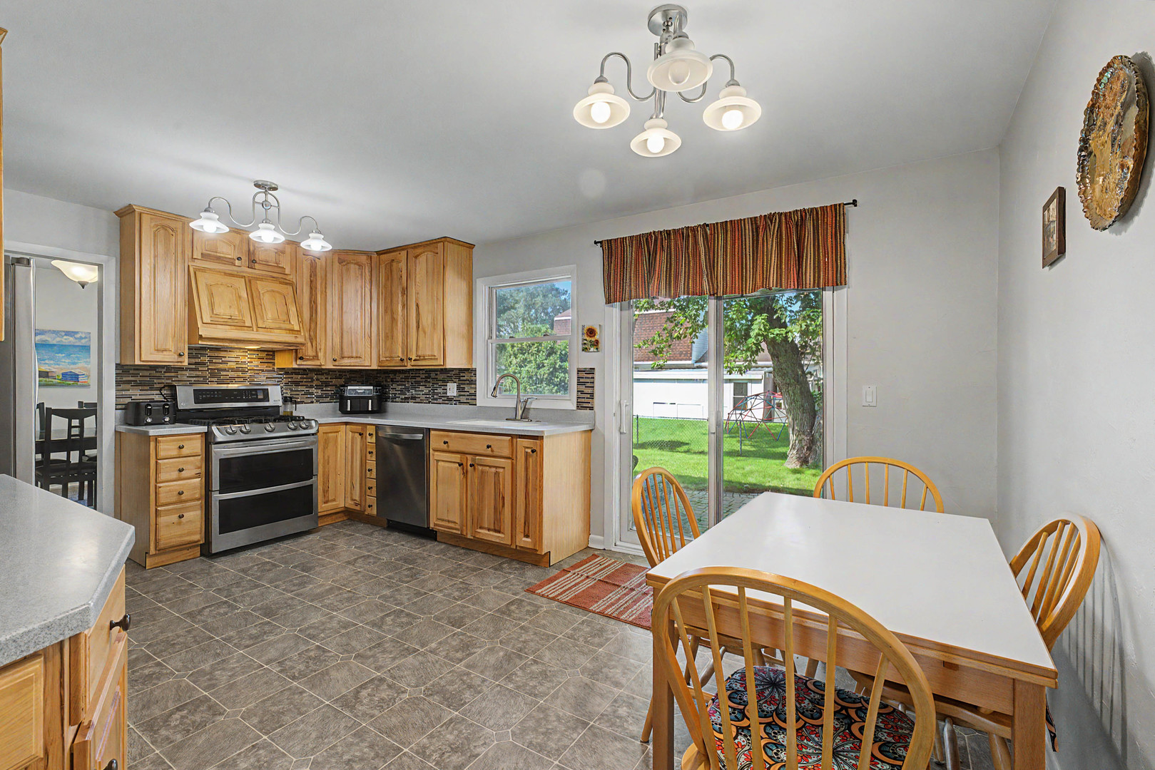 37 Yardley Lane Property Photo 13