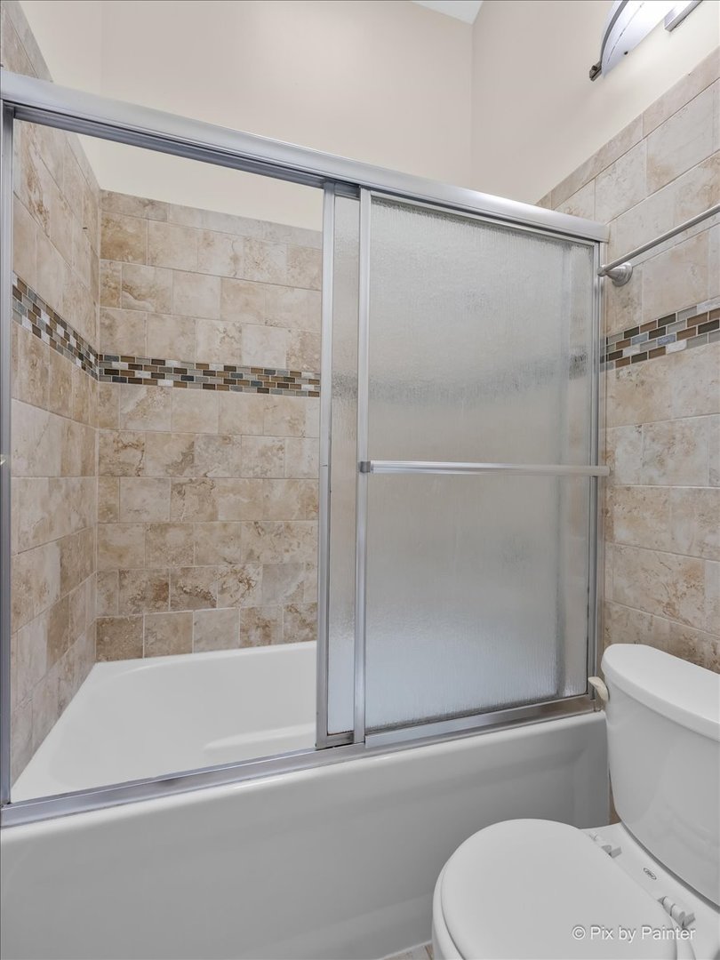 473 Nicole Drive B Property Photo 13