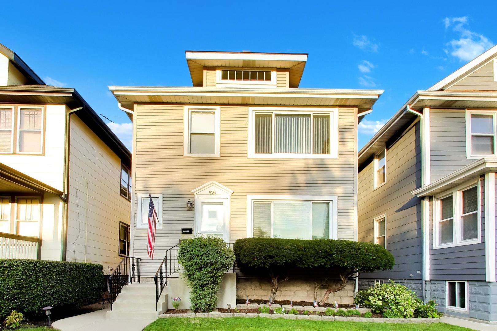 5641 N Austin Avenue Property Photo 1