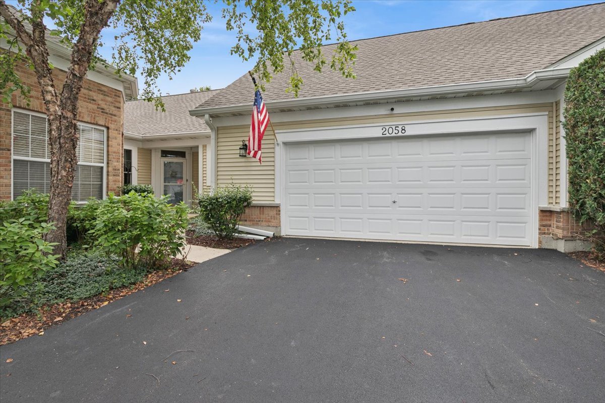 2058 Carillon Drive Property Photo 1