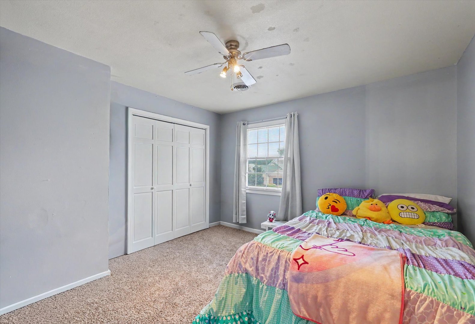300 Gainesborough Court Property Photo 37