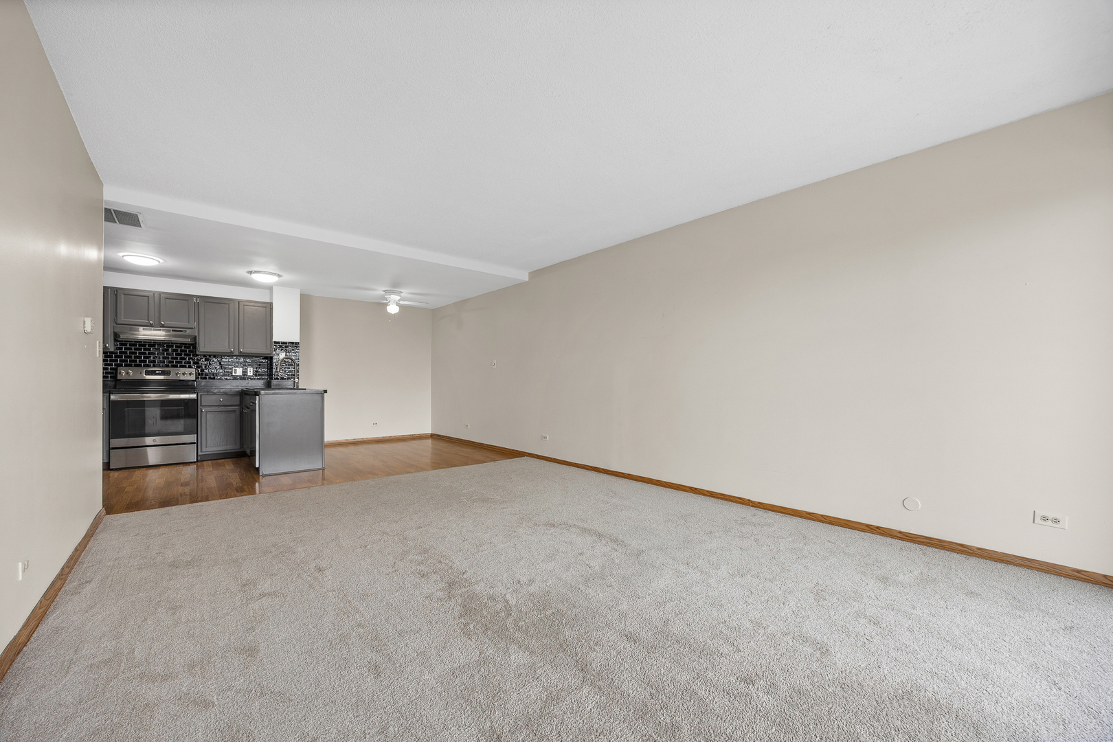 5400 Walnut Avenue 410 Property Photo 8