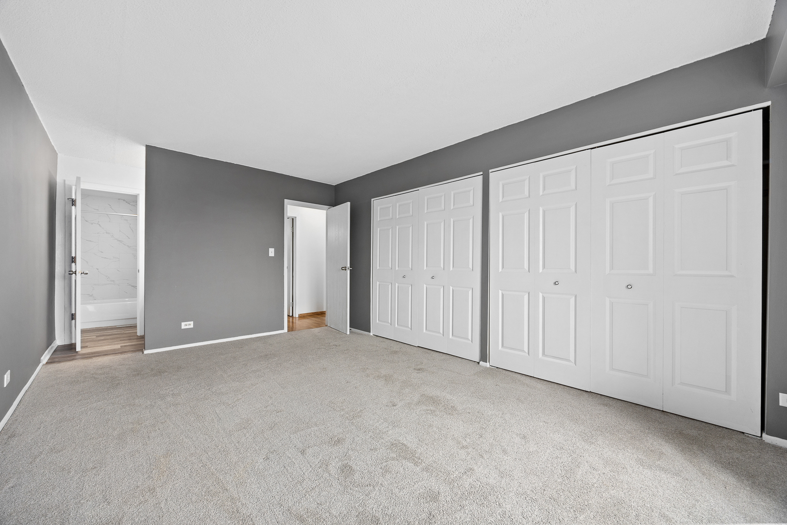 5400 Walnut Avenue 410 Property Photo 11