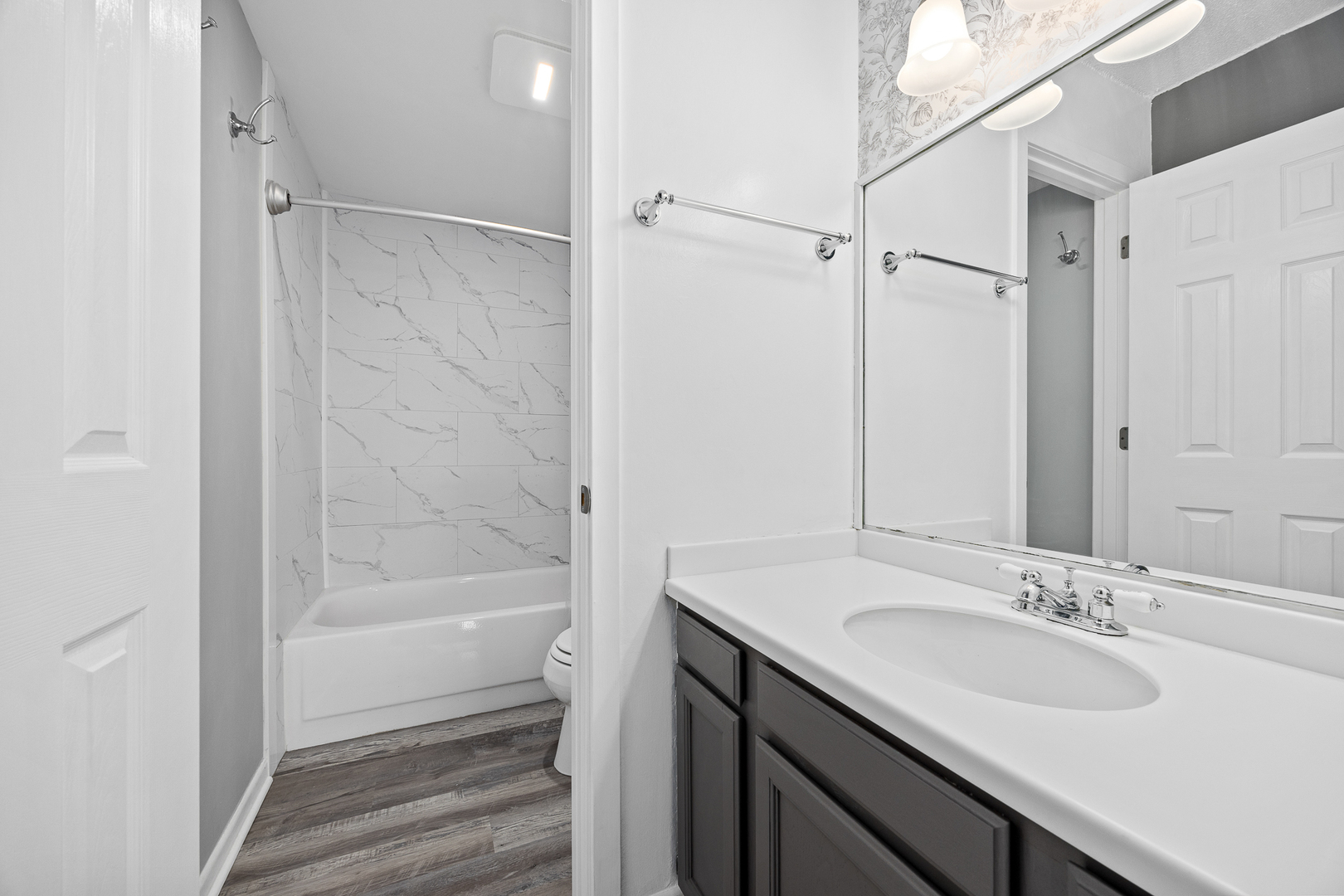 5400 Walnut Avenue 410 Property Photo 12