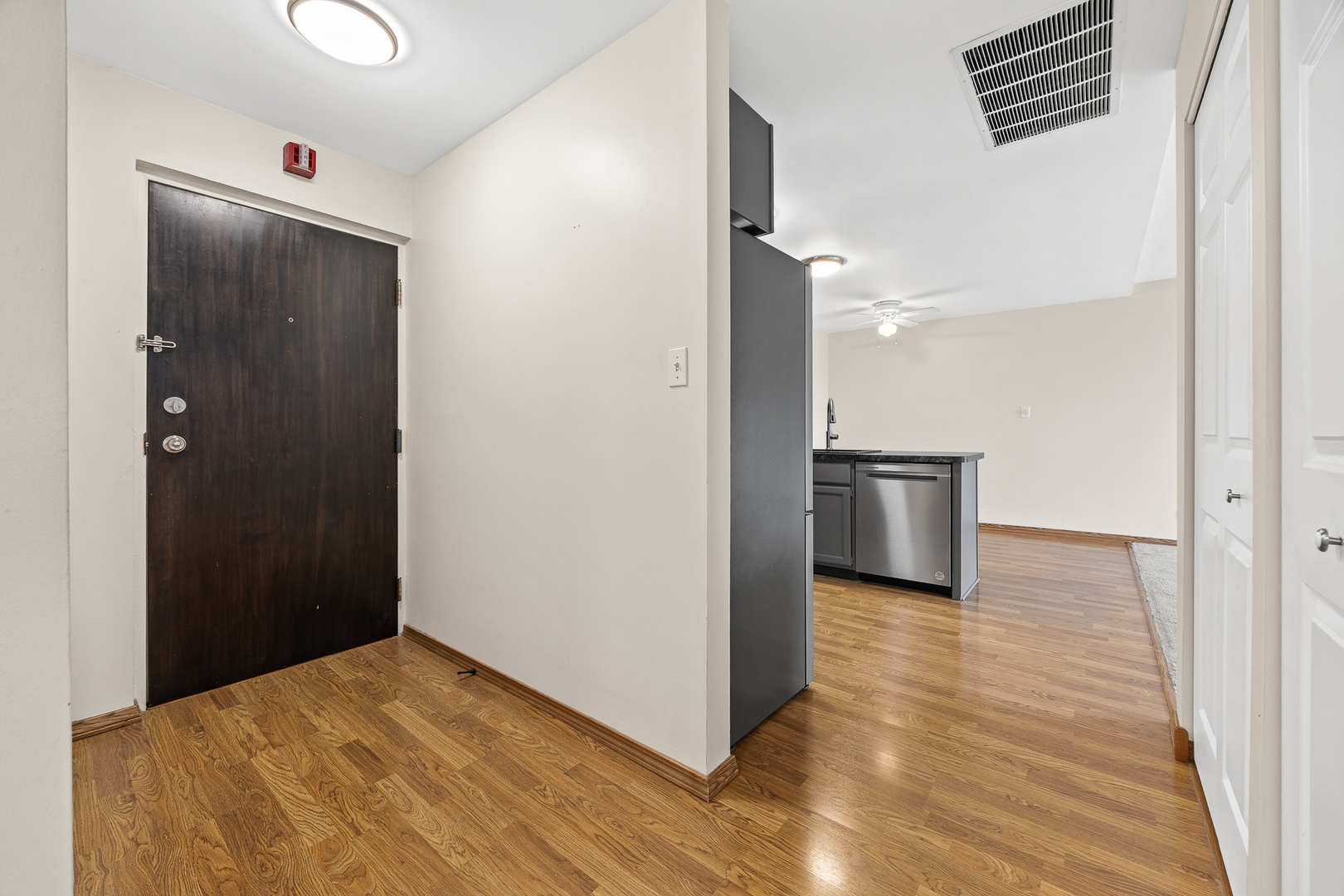 5400 Walnut Avenue 410 Property Photo 16