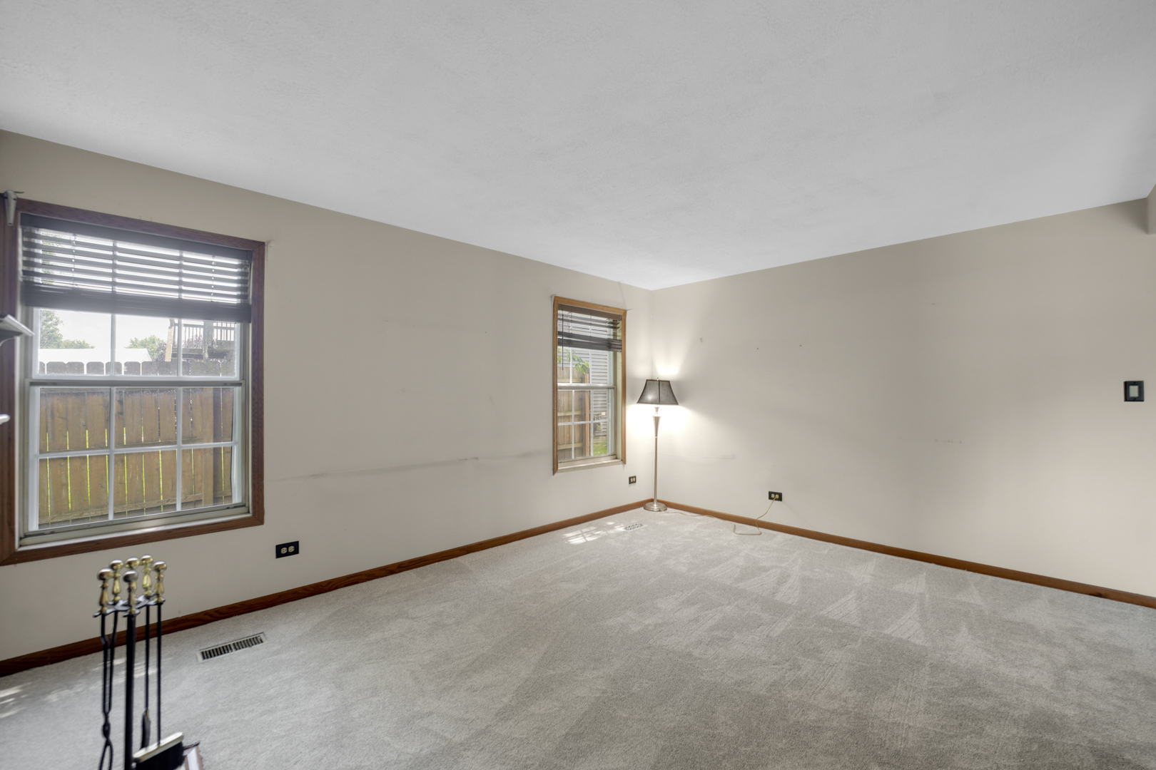 20547 S Frankfort Square Road Property Photo 9