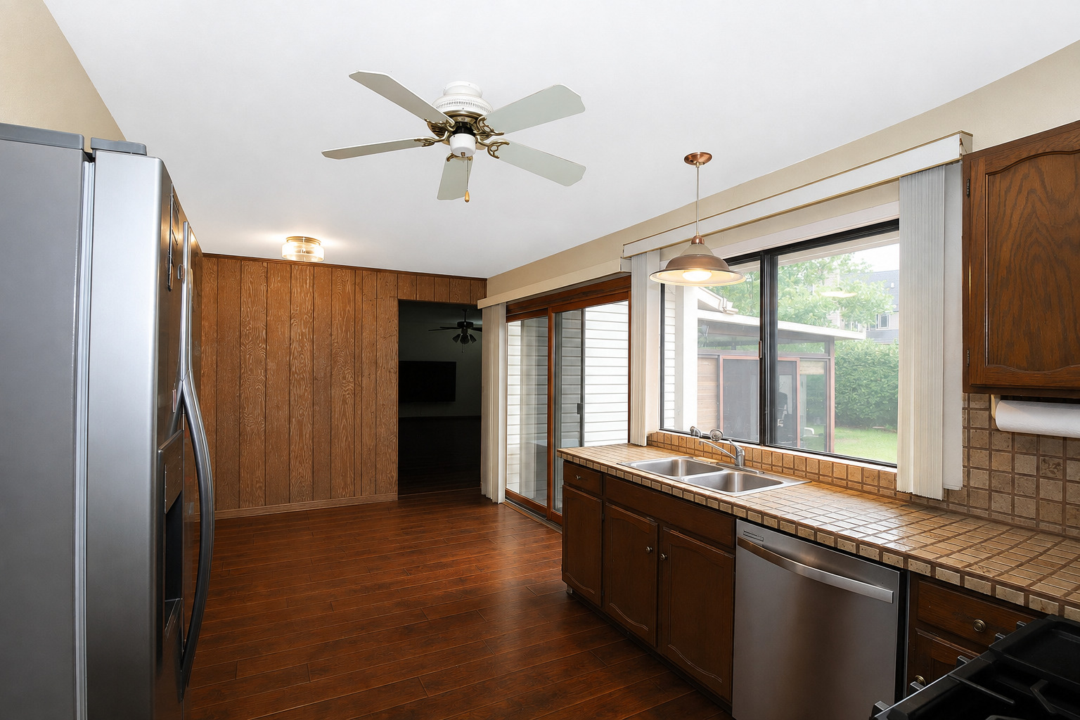982 Valleyview Drive Property Photo 10