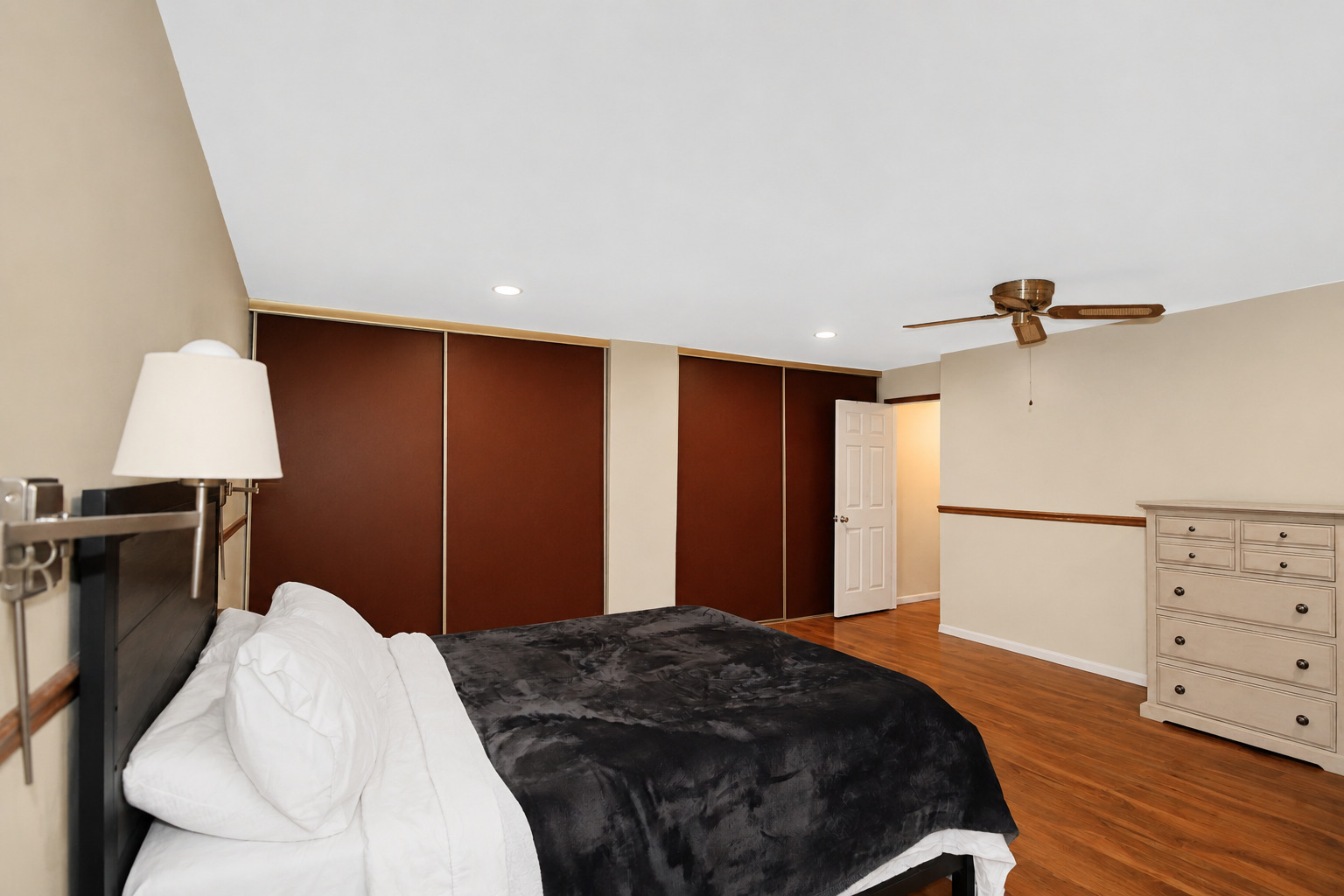 982 Valleyview Drive Property Photo 13