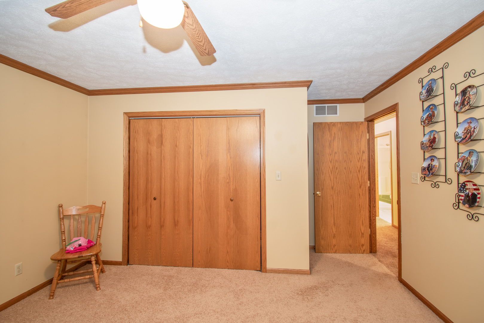 401 N West Street Property Photo 22