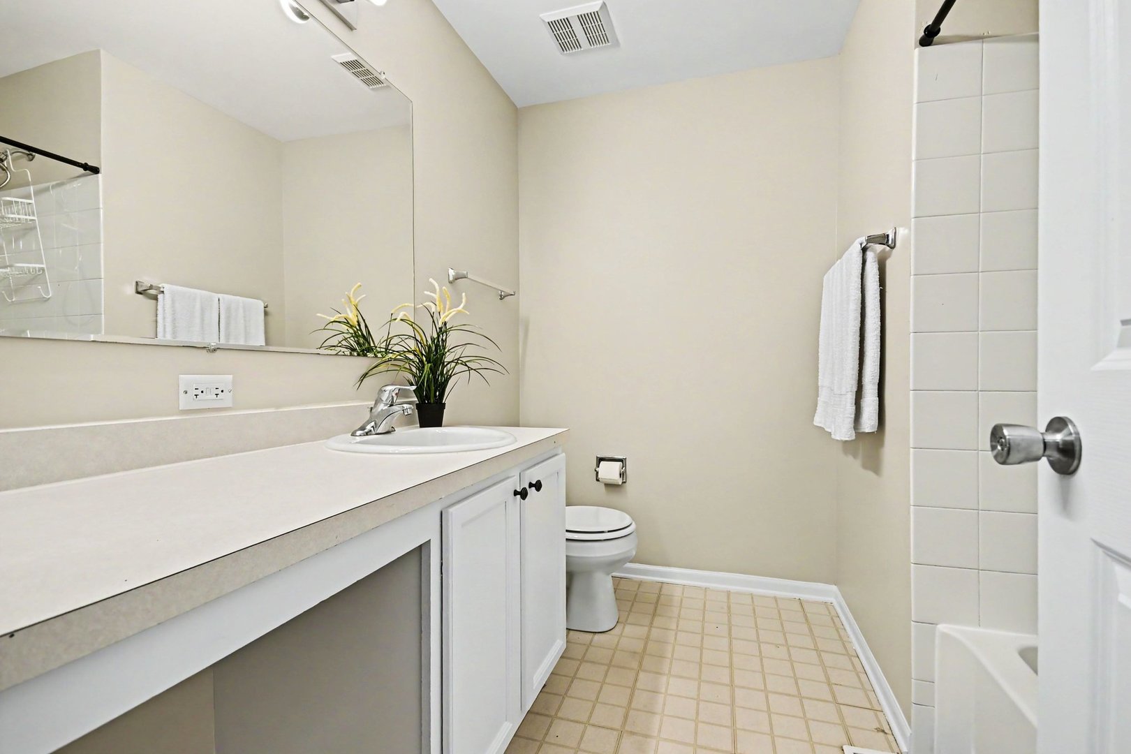 2531 Congress Avenue 2531 Property Photo 17
