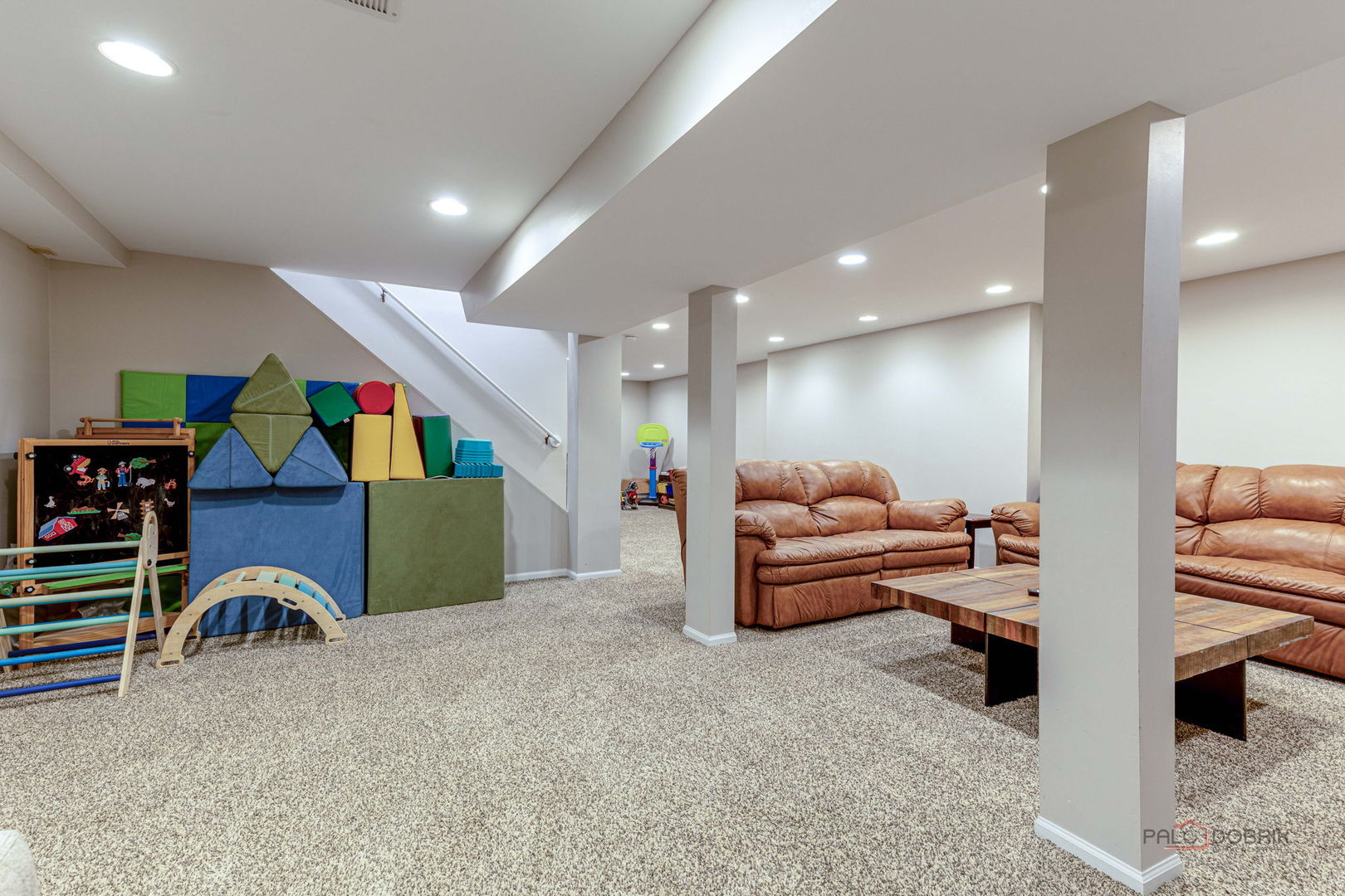 892 Tuneberg Drive Property Photo 31