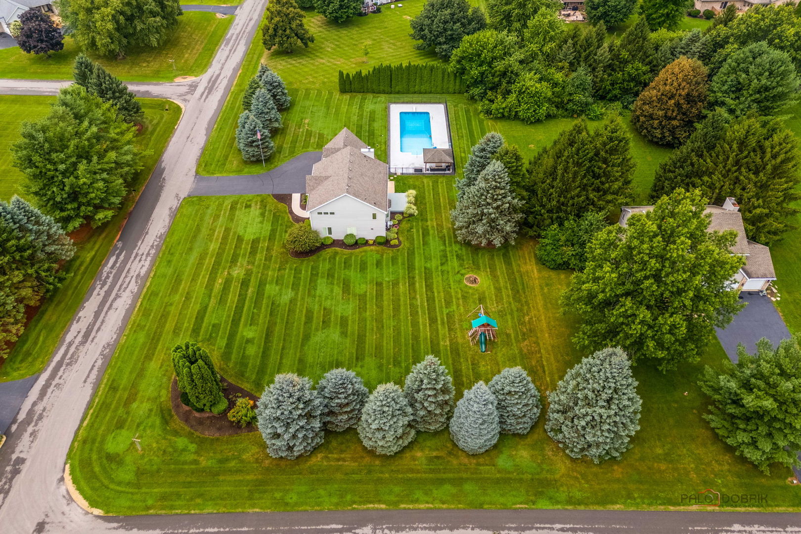 892 Tuneberg Drive Property Photo 44