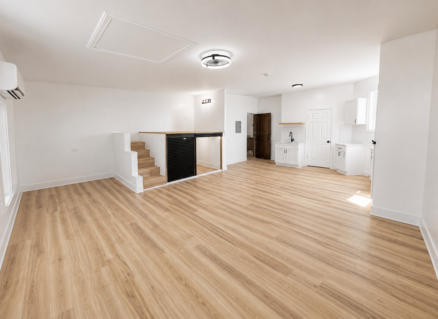 1854 S Ashland Avenue 4r Property Photo 3