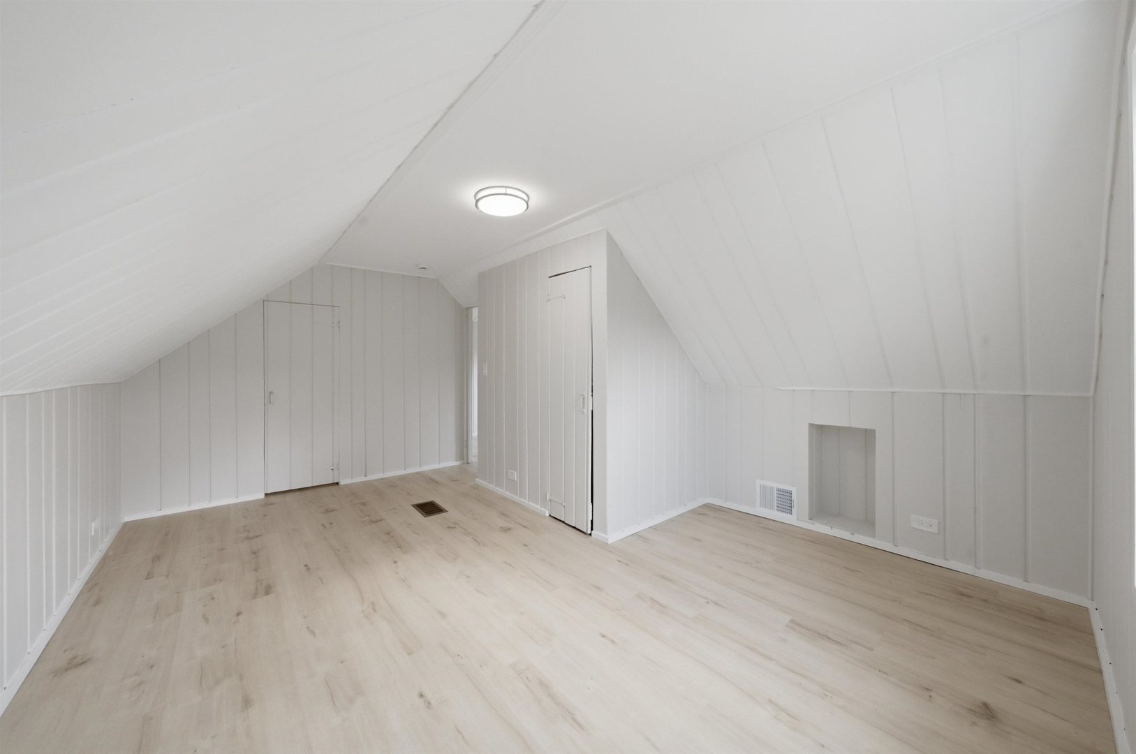 3606 Madison Street Property Photo 15