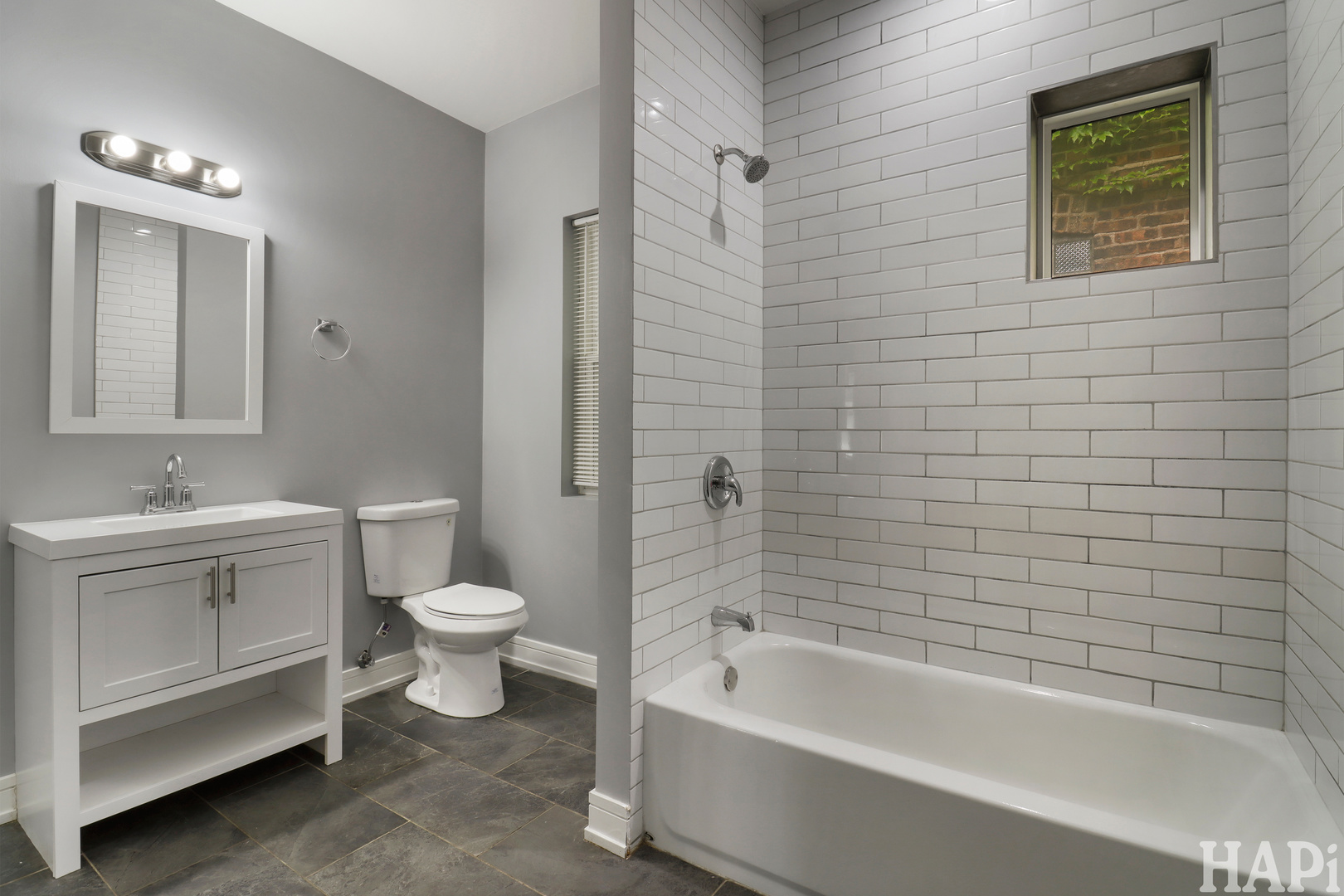 7837 S Laflin Street Property Photo 12