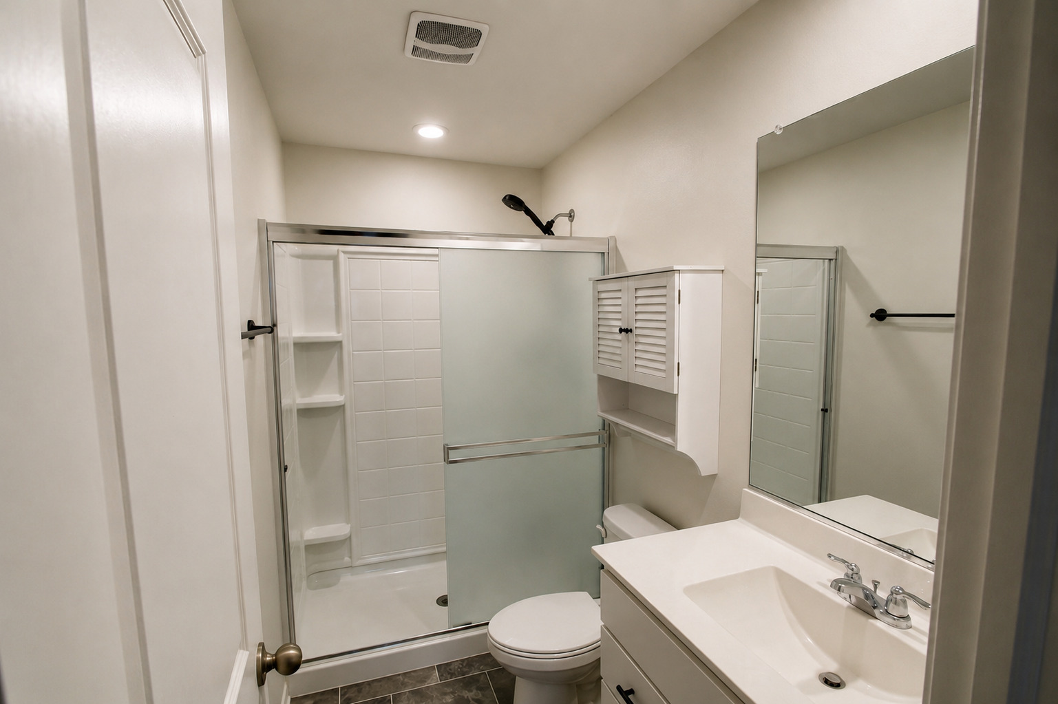 2241 Sassafras Way C Property Photo 10