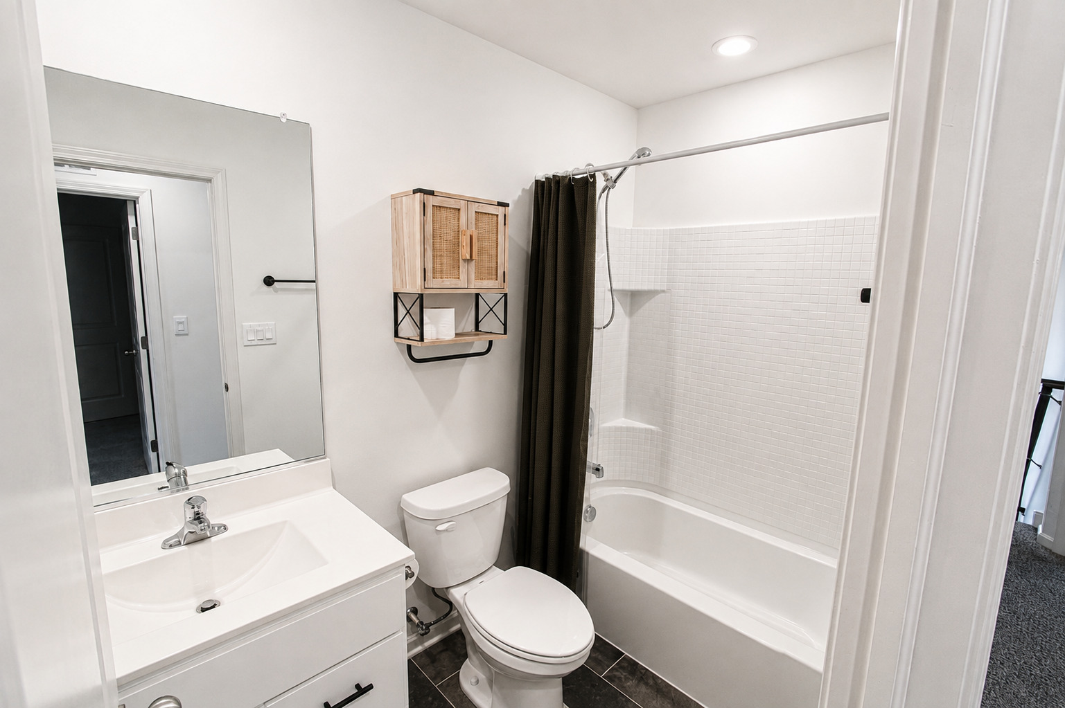 2241 Sassafras Way C Property Photo 13