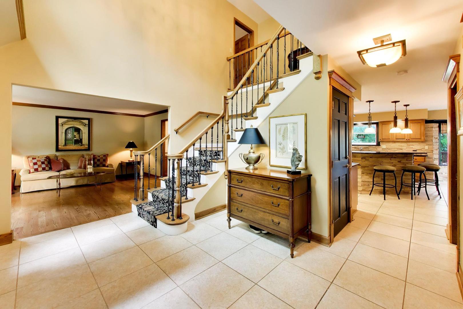 933 Spindletree Avenue Property Photo 3