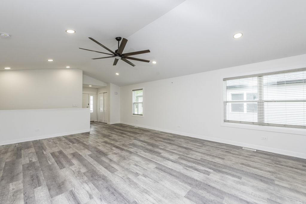 12123 222nd Avenue Property Photo 6