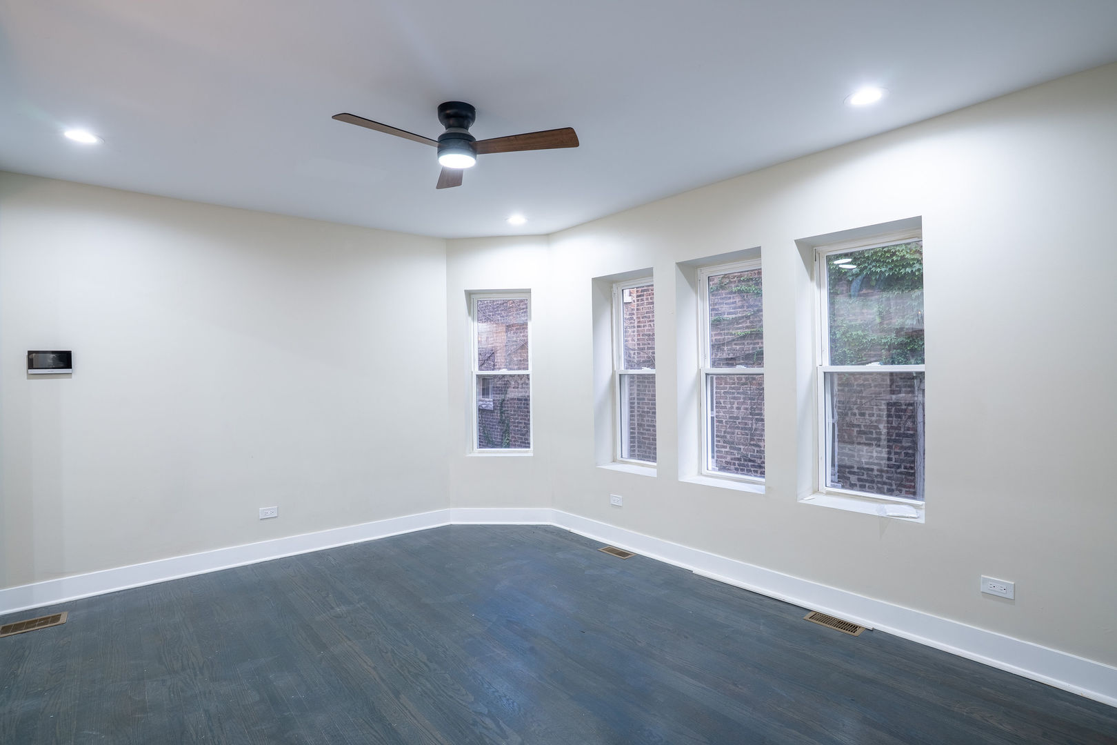 7948 S Evans Avenue 1m Property Photo 6