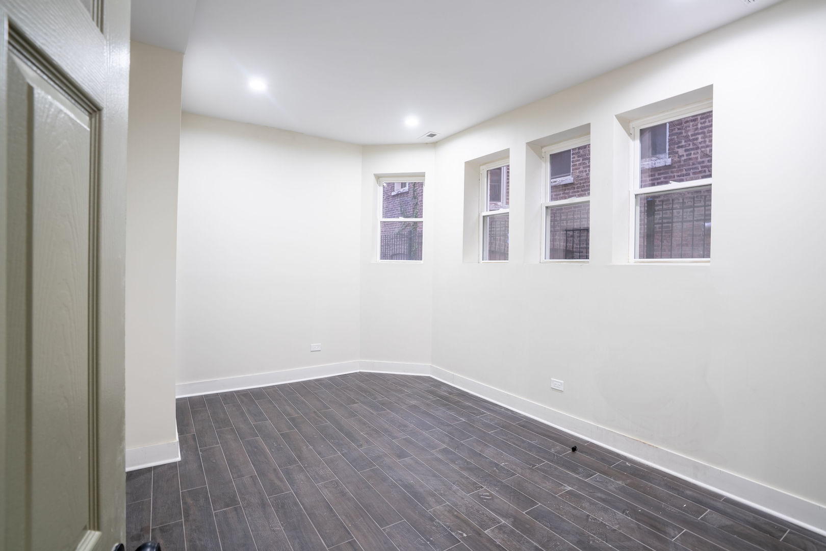 7948 S Evans Avenue 1m Property Photo 11