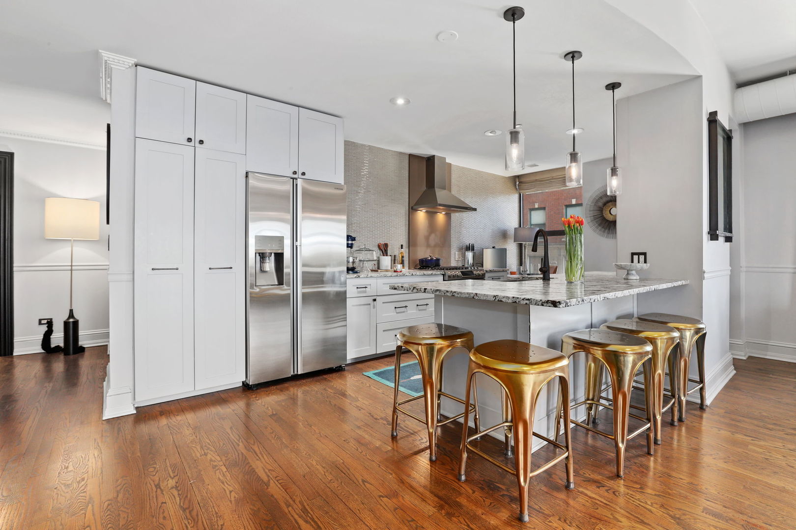 910 S Michigan Avenue 304 Property Photo 11