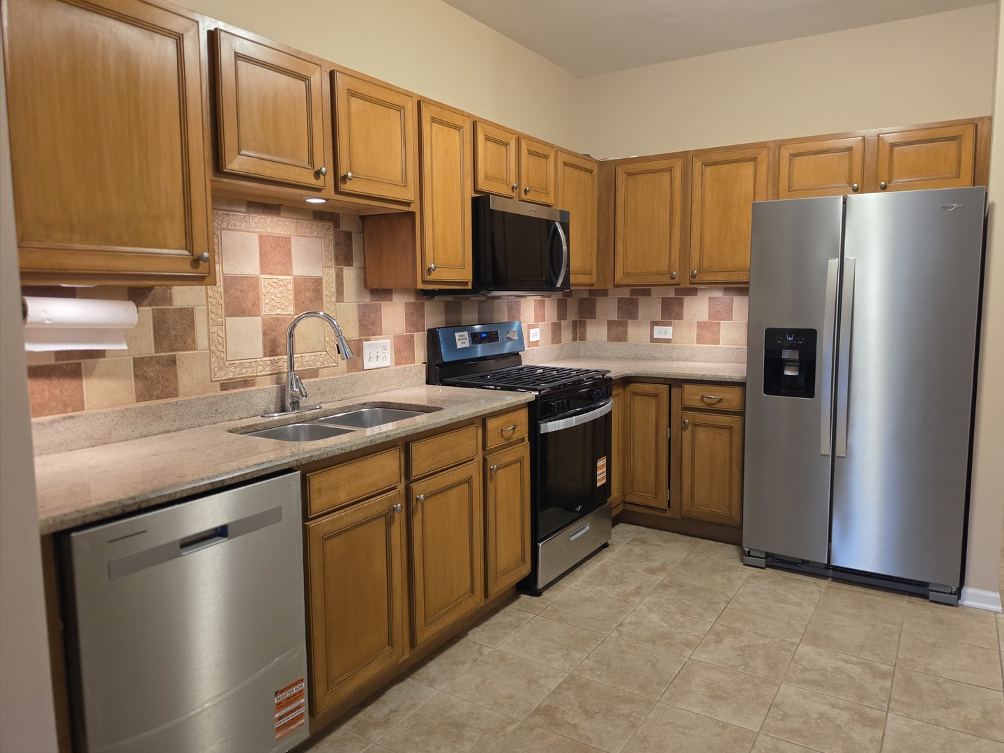 978 Oak Ridge Boulevard Property Photo 4