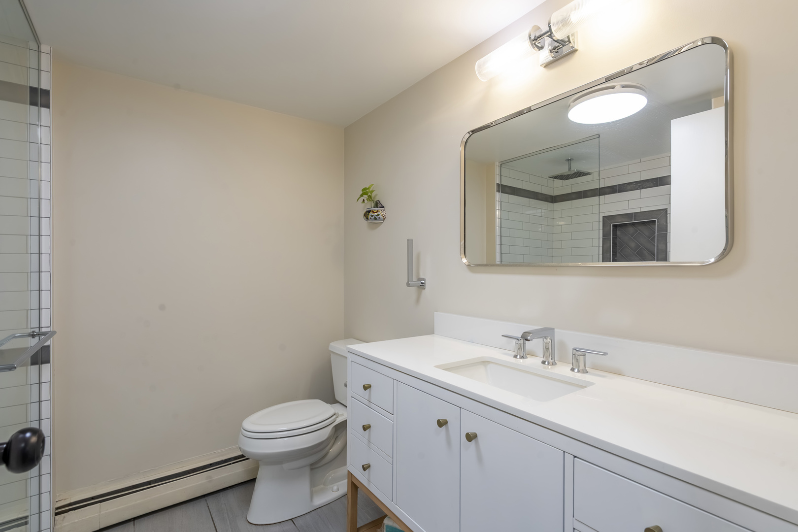 222 N Grove Avenue 2d Property Photo 20