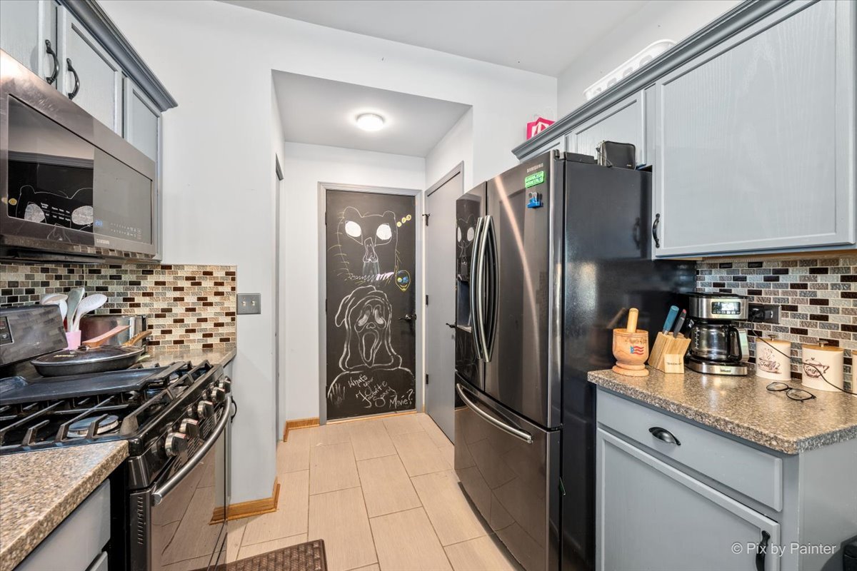 635 Windsor Drive 4a Property Photo 19