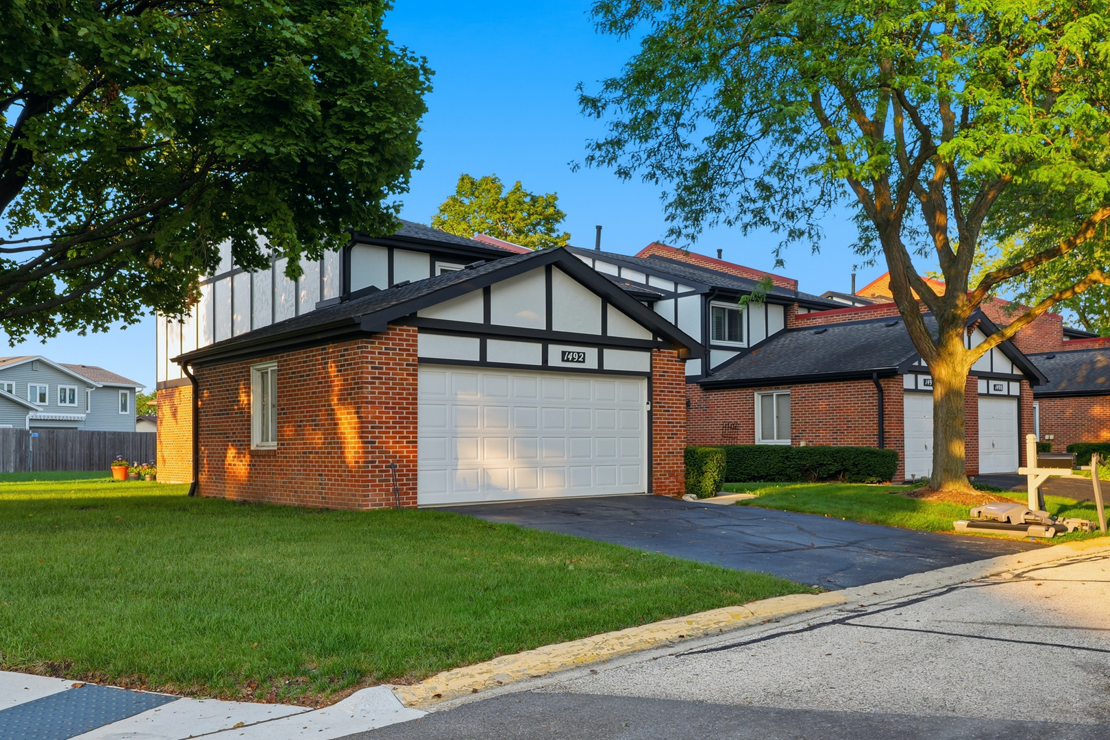 1492 Circle Court Property Photo 2