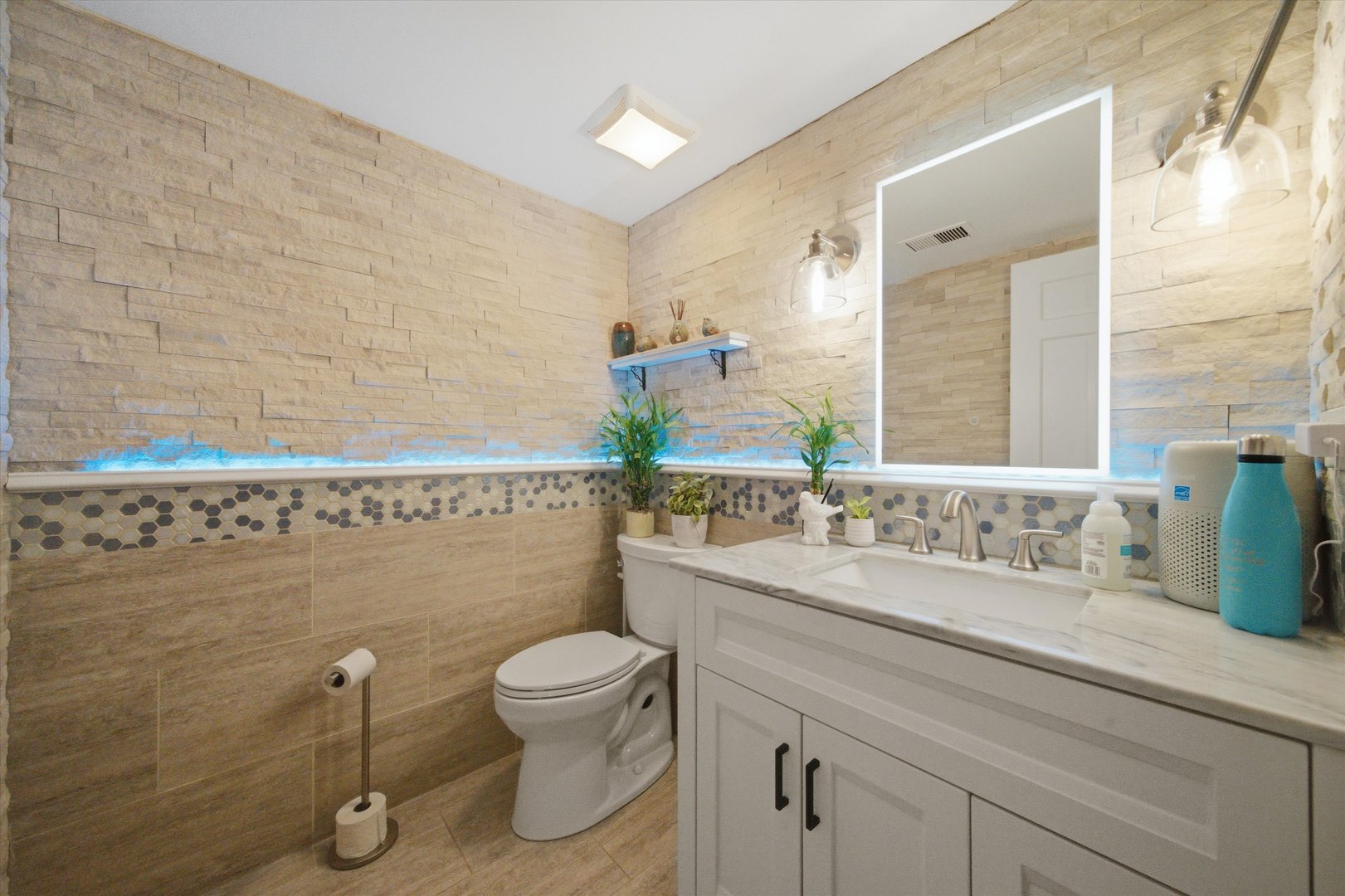 626 E Golf Road Property Photo 15