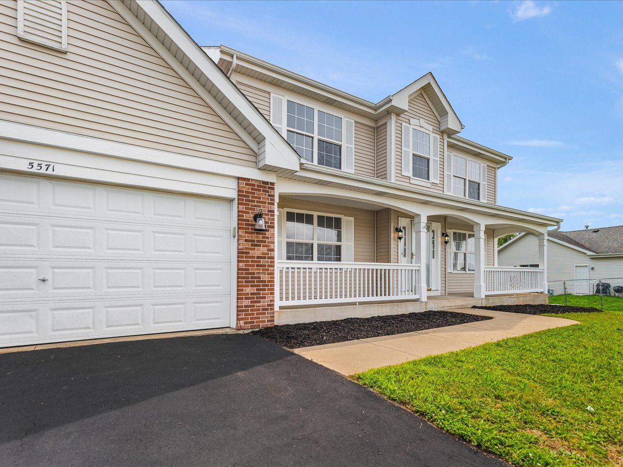5571 Thribble Cross Property Photo 3