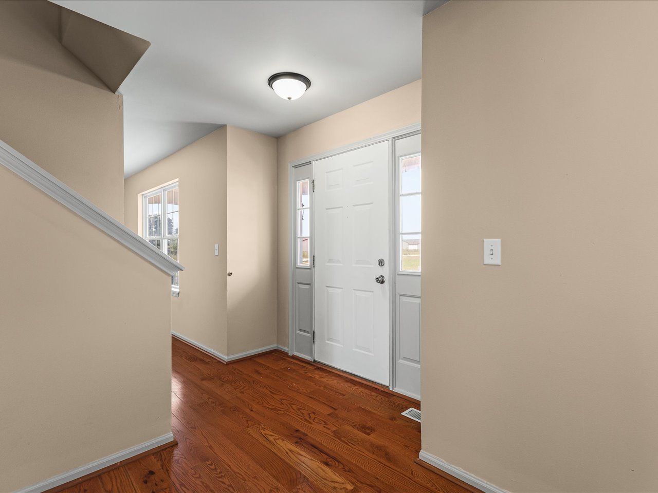 5571 Thribble Cross Property Photo 4