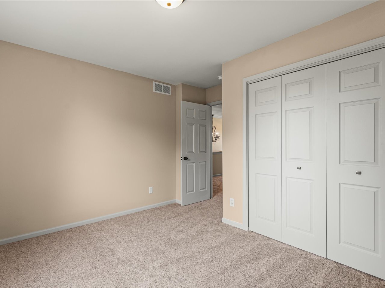 5571 Thribble Cross Property Photo 28