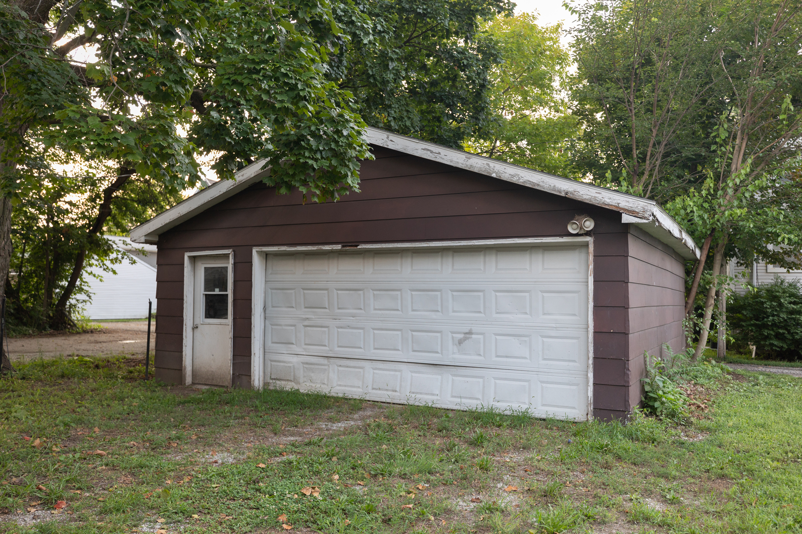 622 E Mulberry Street Property Photo 5